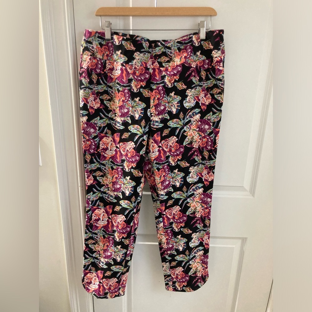 Soft Surroundings Pull on  Pants Dark Floral Print PETITE large